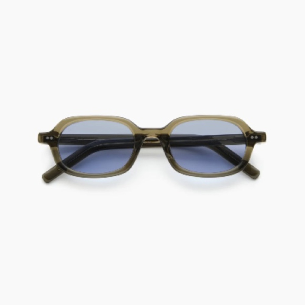 Akila Psyche Sunglasses NWOT